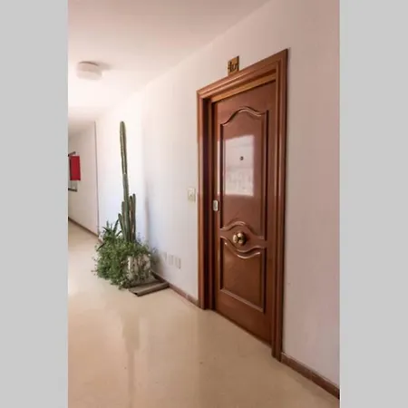 Amplio Piso Disfrutar Del Centro De Con Parking Gratuito