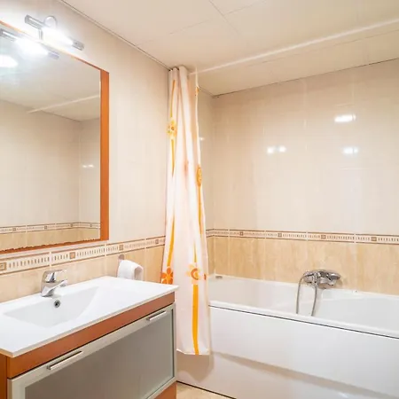 Apartment Amplio Piso Disfrutar Del Centro De Con Parking Gratuito *