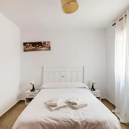 Amplio Piso Disfrutar Del Centro De Con Parking Gratuito * Malaga