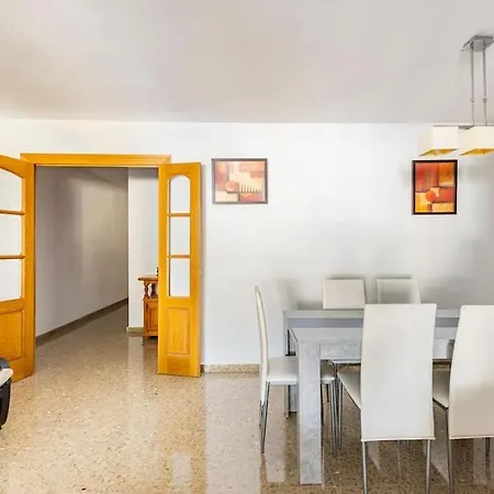 Amplio Piso Disfrutar Del Centro De Con Parking Gratuito Malaga